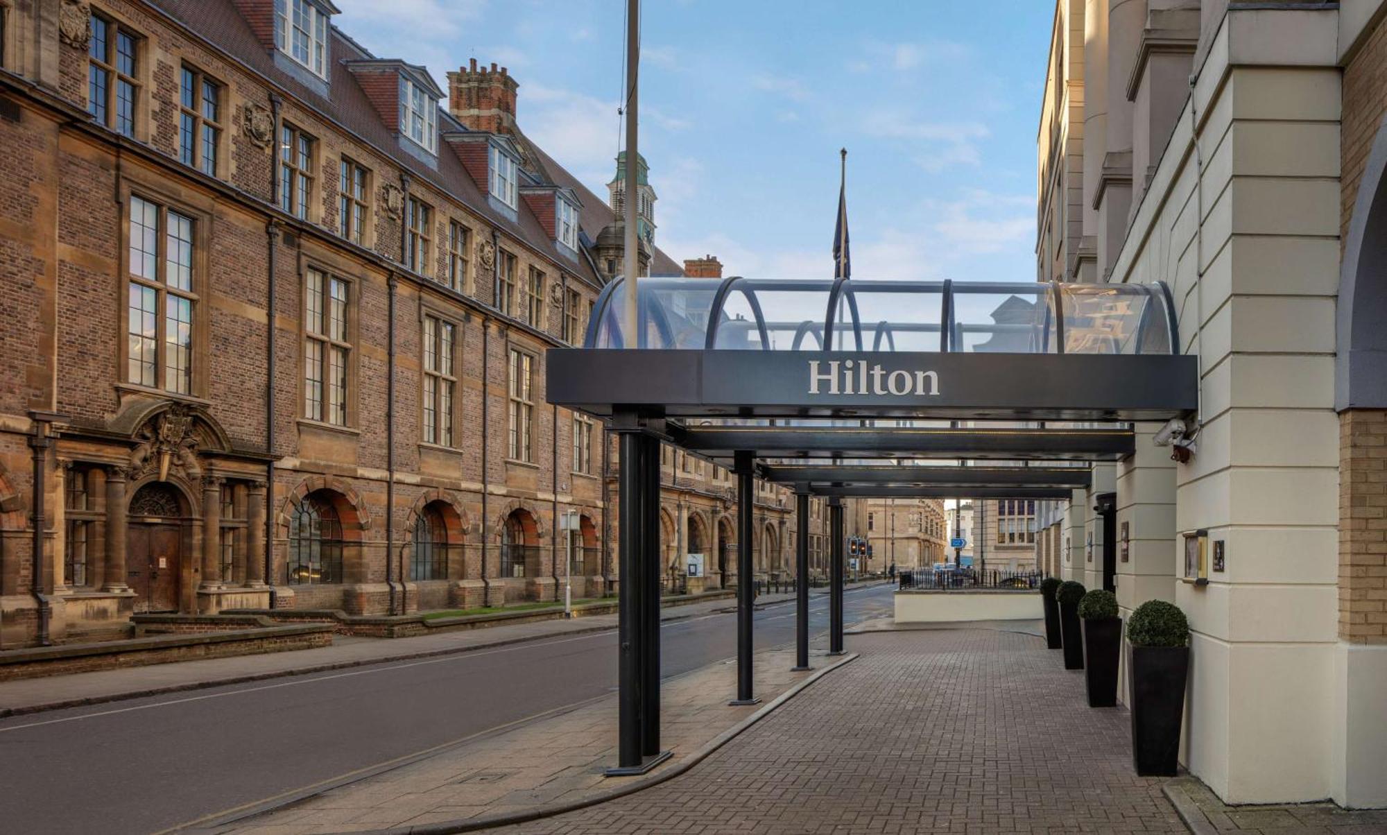 Hilton Cambridge City Centre Exteriör bild